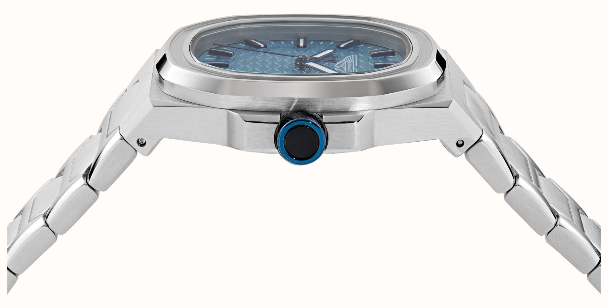 Aston Martin GPQ Icon Quartz (42mm) Light Blue Dial / Stainless Steel Bracelet MTIG2S605 - alternative Ansicht 3