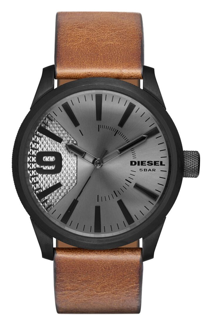 Diesel Bracelet homme cuir marron rÃ¢pe cadran argent montre