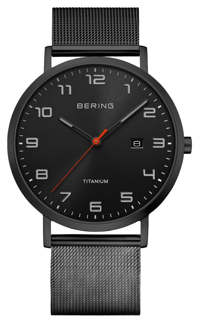 Bering quartz titane (40mm) cadran noir effet soleil montre