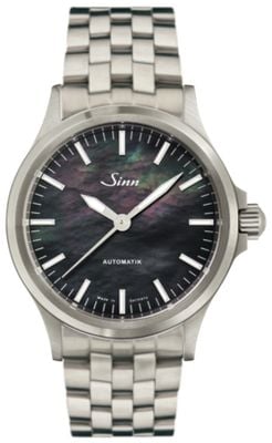 Sinn 556 i relógio com mostrador em madrepérola e pulseira de elos finos 556.0105 FINE LINK BRACELET