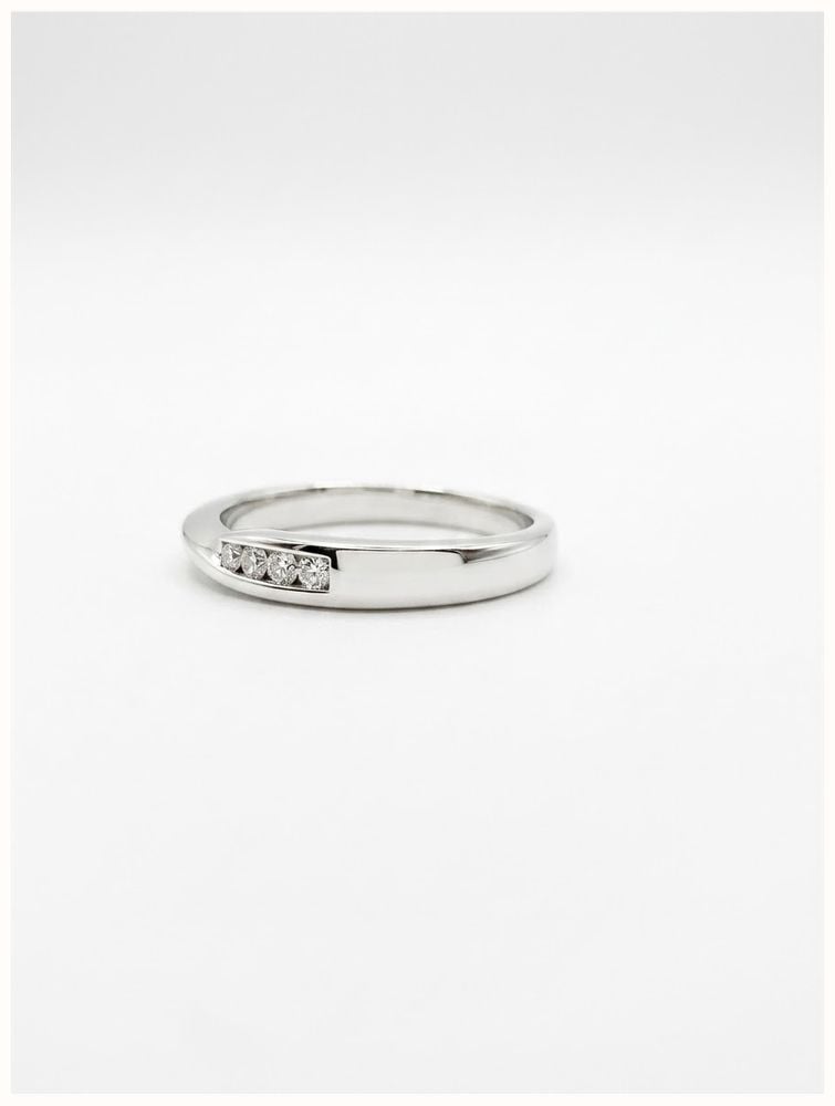 James Moore & Co 0.16ct Round Brilliant Natural Diamond 9ct White Gold Half Eternity Ring J18185 - alternate view 2