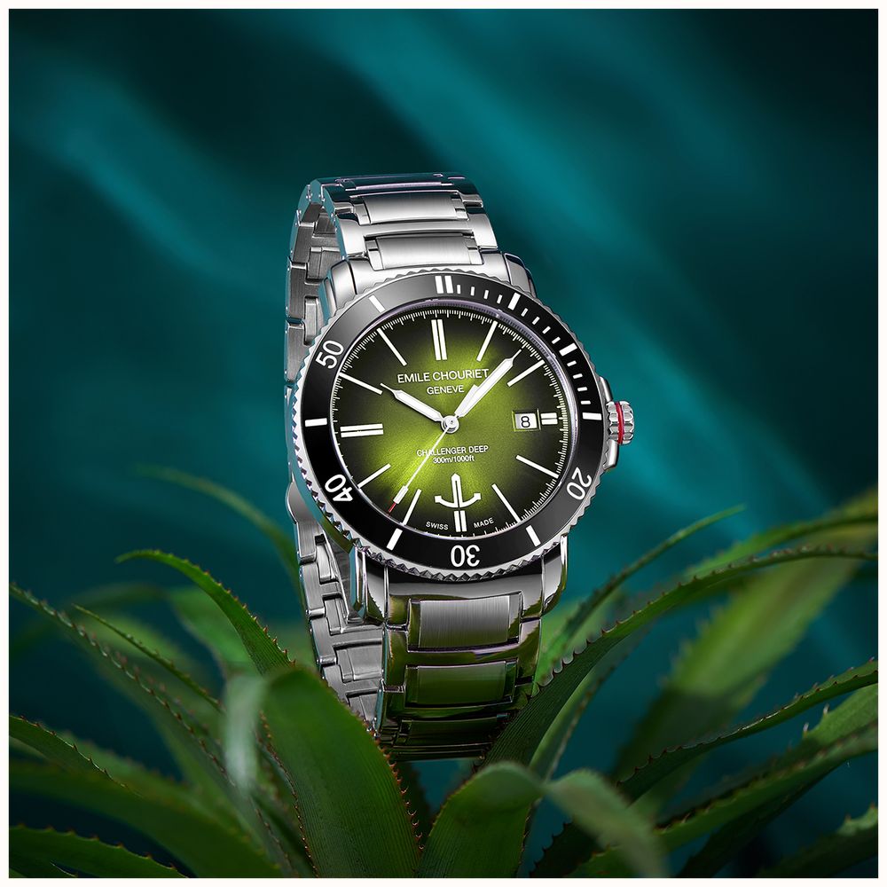 Emile Chouriet Challenger Deep Automatic (42.5mm) Green Sunray Dial / Stainless Steel Bracelet 08.1169.G.6.AW.E8.6 - widok alternatywny 4