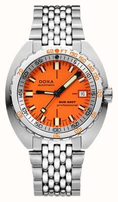 DOXA Mostrador icônico laranja profissional de menos de 300 t (42,5 mm) / pulseira de aço inoxidável com acabamento em grão de arroz 840.10.351.10