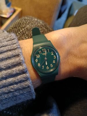 Swatch NOTES OF PECAN (25mm) Green Dial / Green Bio-Sourced