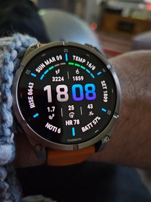 時計 GARMIN FENIX 8 AMOLED SAPPHIRE 47mm Garmin Fenix 8 47mm AMOLED Sapphire Premium Multisport GPS