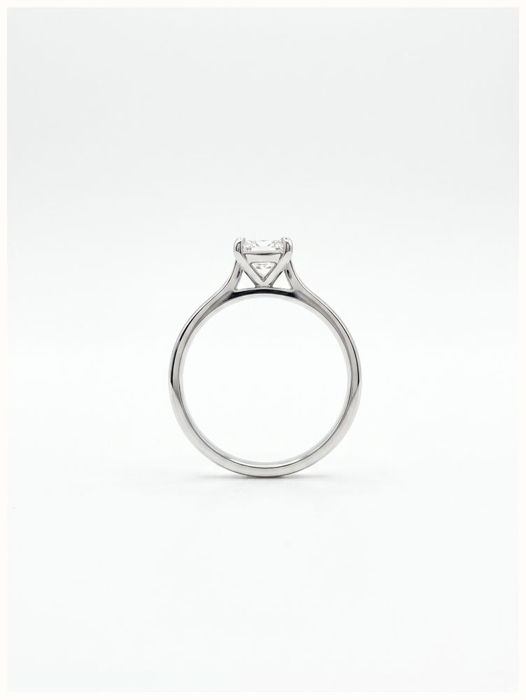 James Moore & Co 0.80ct Princess Natural Diamond Platinum Solitaire Ring J40893 - alternative Ansicht 3