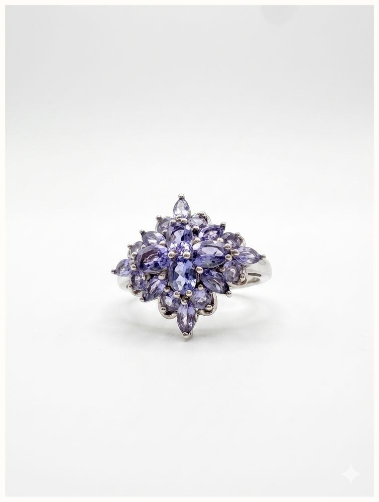 Pre-owned Jewellery J8211