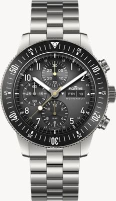 FORTIS Novonaut N-42 Stratosphere-Tested Manufacture Chronograph (42mm) Titanium Legacy On Block Bracelet F2040017