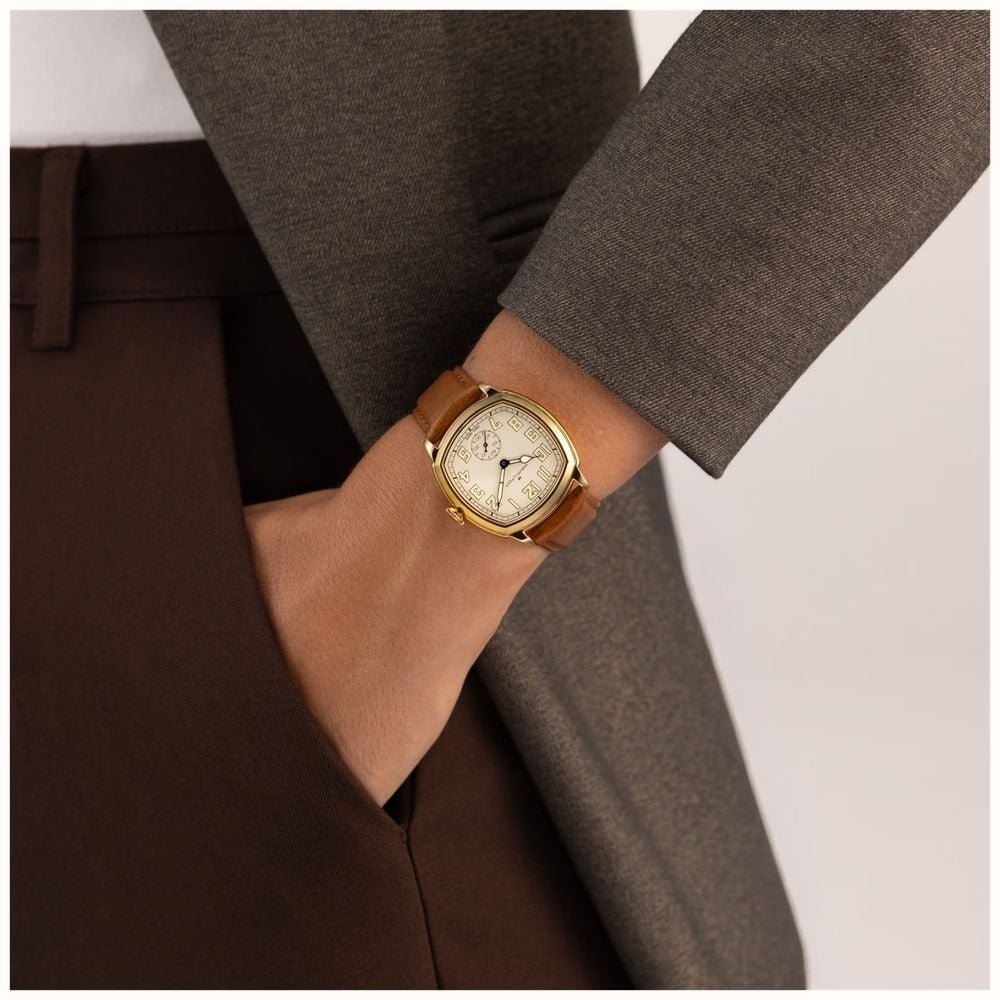 Hamilton American Classic Cushion Mechanical (30mm) Sandblasted Beige Dial / Brown Leather Strap Watch H36139520 - alternative Ansicht 5