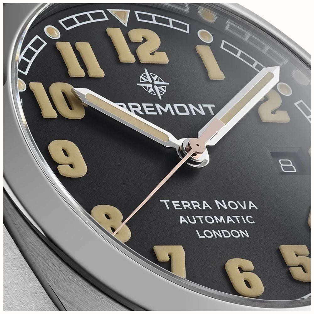 Bremont Terra Nova Date Automatic (40.5mm) Gradient Anthracite Metal Dial / Stainless Steel Bracelet TN40-DT-SS-BK-B - vista alternativa 4