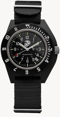 Marathon 公式 USMC NAV-D ブラック ナビゲーター デイト クォーツ (41mm) ブラック ダイヤル / ブラック バリスティック NATO ストラップ WW194013BK-0201