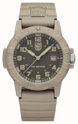 Luminox Montre de mer luth « tortue des sables » série 0320 (44 mm), cadran marron, bracelet en caoutchouc PU sable XS.0326