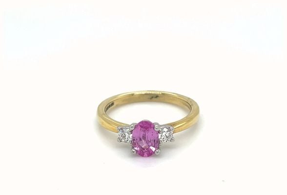 18ct Y/g 1.00ct Oval Pink Saph 0.20ct Dia Ring 11749