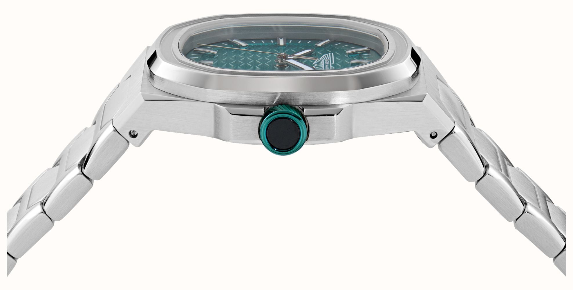 Aston Martin GPQ Icon Quartz (42mm) Podium Green Dial / Stainless Steel Bracelet MTIG2S604 - alternate view 3