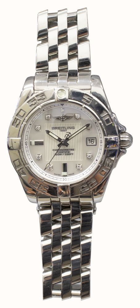 Pre-owned J8500