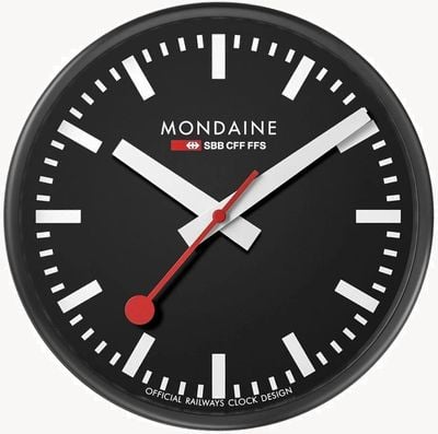 Mondaine Reloj de pared de cuarzo de 25 cm, modelo oficial de los Ferrocarriles Suizos, con marco y esfera negros. A990.CLOCK.64SBB