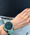 Customer picture of Garmin Instinct 3 - AMOLED Outdoor GPS Smartwatch (45mm) Neotropic with Neotropic Band 010-02936-01