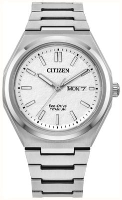 Citizen Forza super titanium (39 mm) getextureerde witte wijzerplaat / super titanium armband AW0130-85A