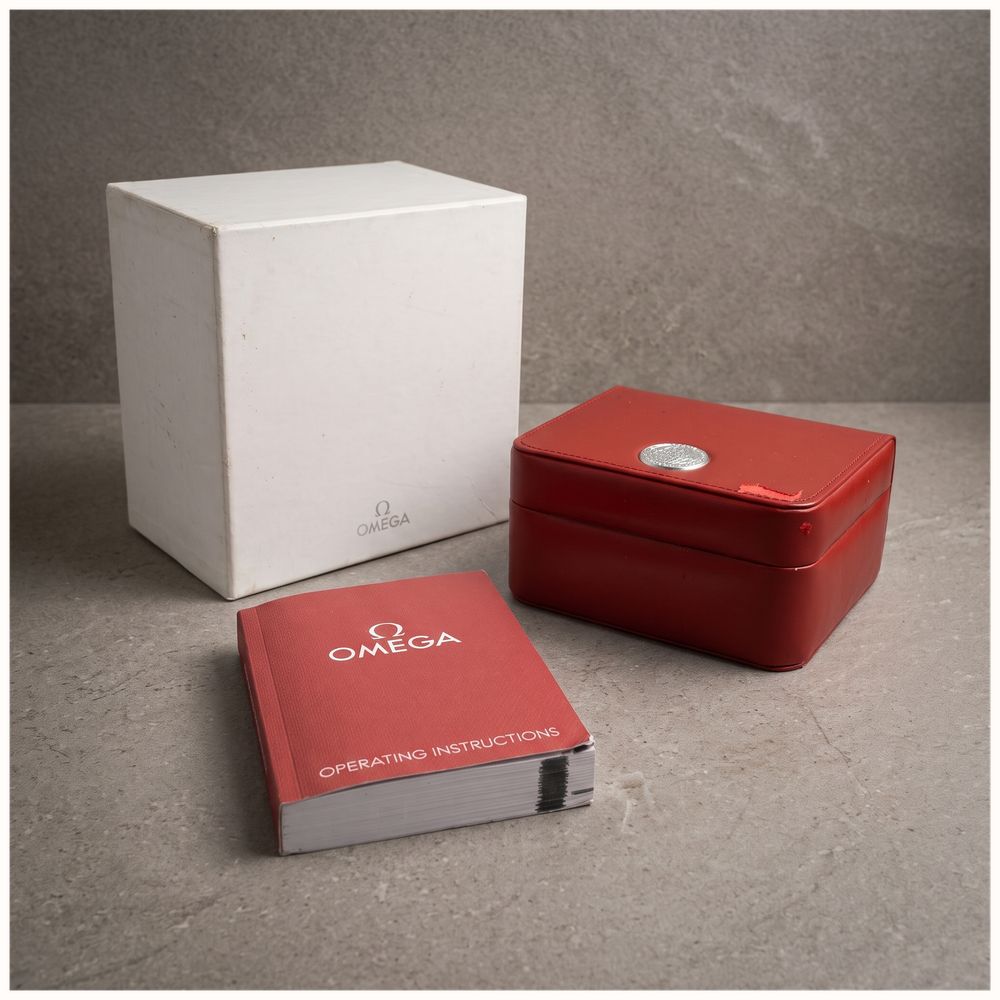 Pre-owned - boîte de présentation