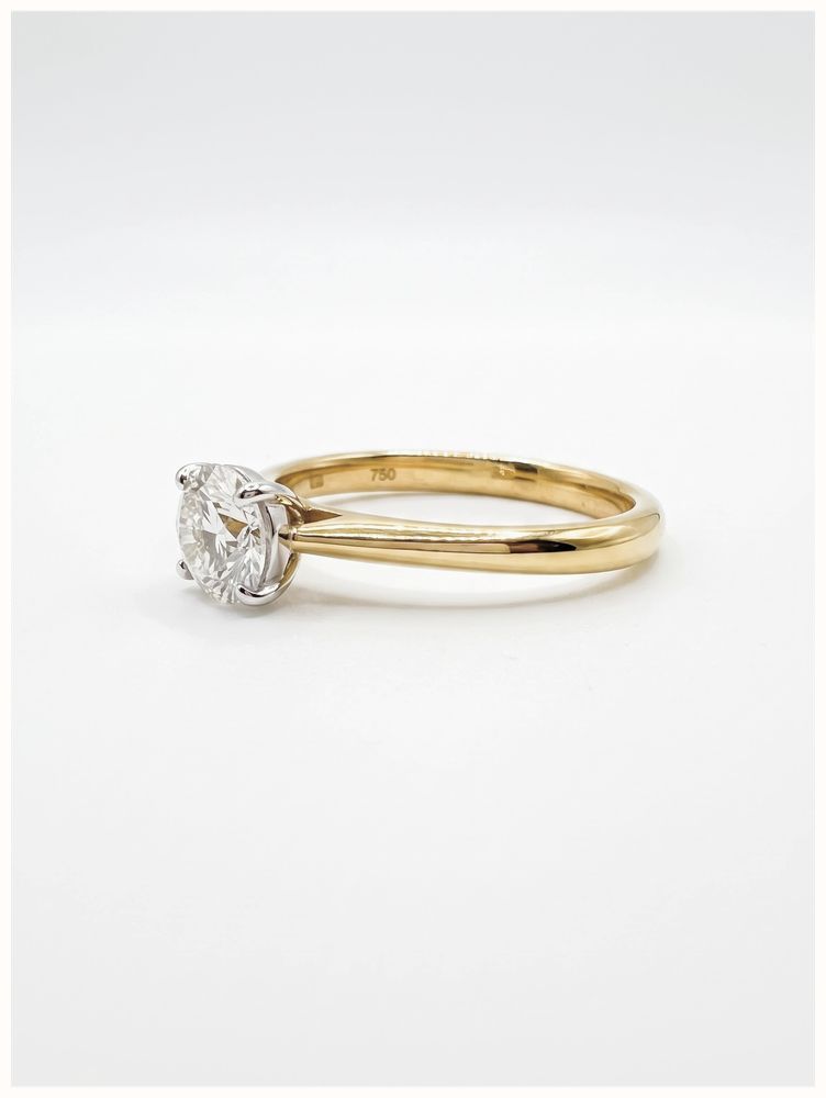 James Moore & Co 0.59ct Round Brilliant Natural Diamond 18ct Yellow Gold Solitaire Ring J68708 - alternatieve weergave 2