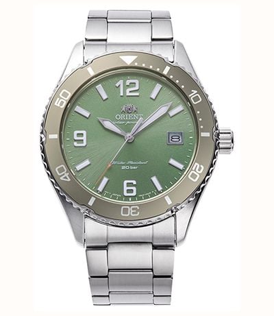 Orient Solar Sports Diver (39.9mm) Pistachio Green Dial