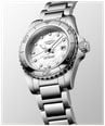 LONGINES HydroConquest Quartz Diamond (30mm) Mother-of-Pearl Dial / Stainless Steel Bracelet L33694876 - vista alternativa 2