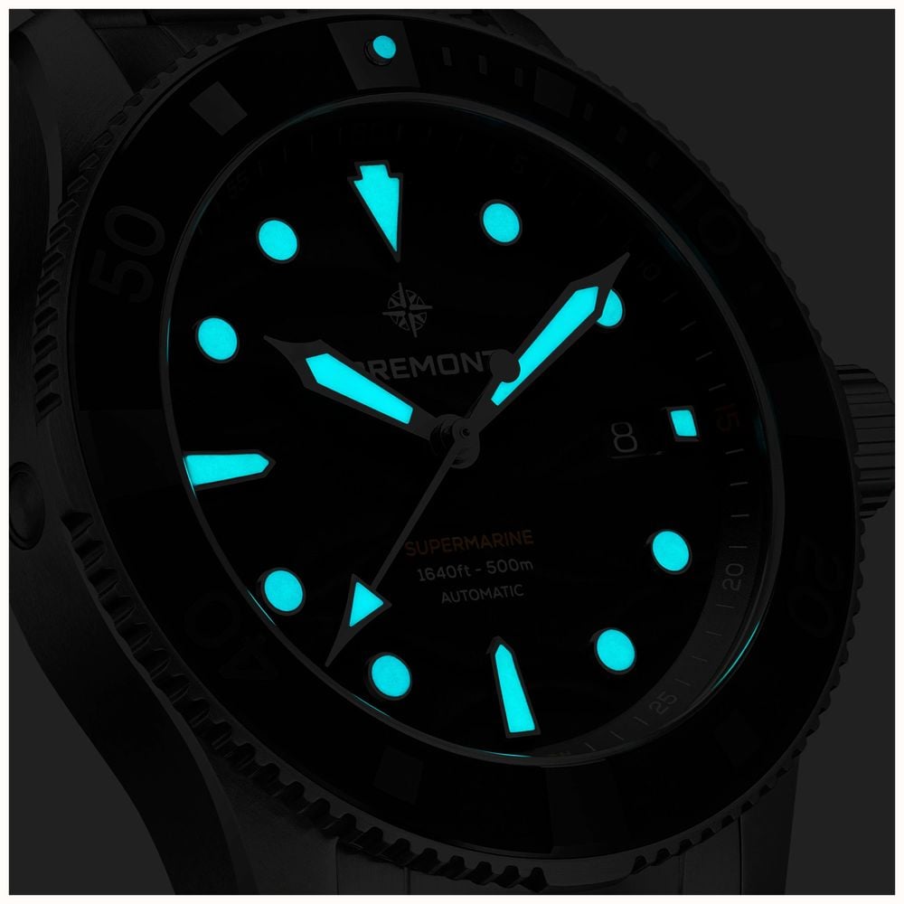 Bremont Supermarine 500M Automatic (43mm) Polar White 3D Wave Pattern Dial / Stainless Steel Bracelet SM43-DT-SS-WH-B - vista alternativa 6