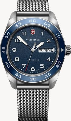 Victorinox Cuarzo del ejército suizo (42 mm), esfera azul / pulsera de malla de acero inoxidable 242042