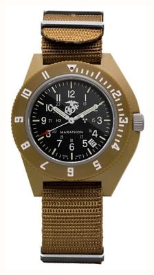 Marathon Oficjalny zegarek usmc nav-d Desert Tan Navigator z datownikiem i kwarcem (41 mm), czarna tarcza / brązowy balistyczny pasek nato WW194013DT-0202