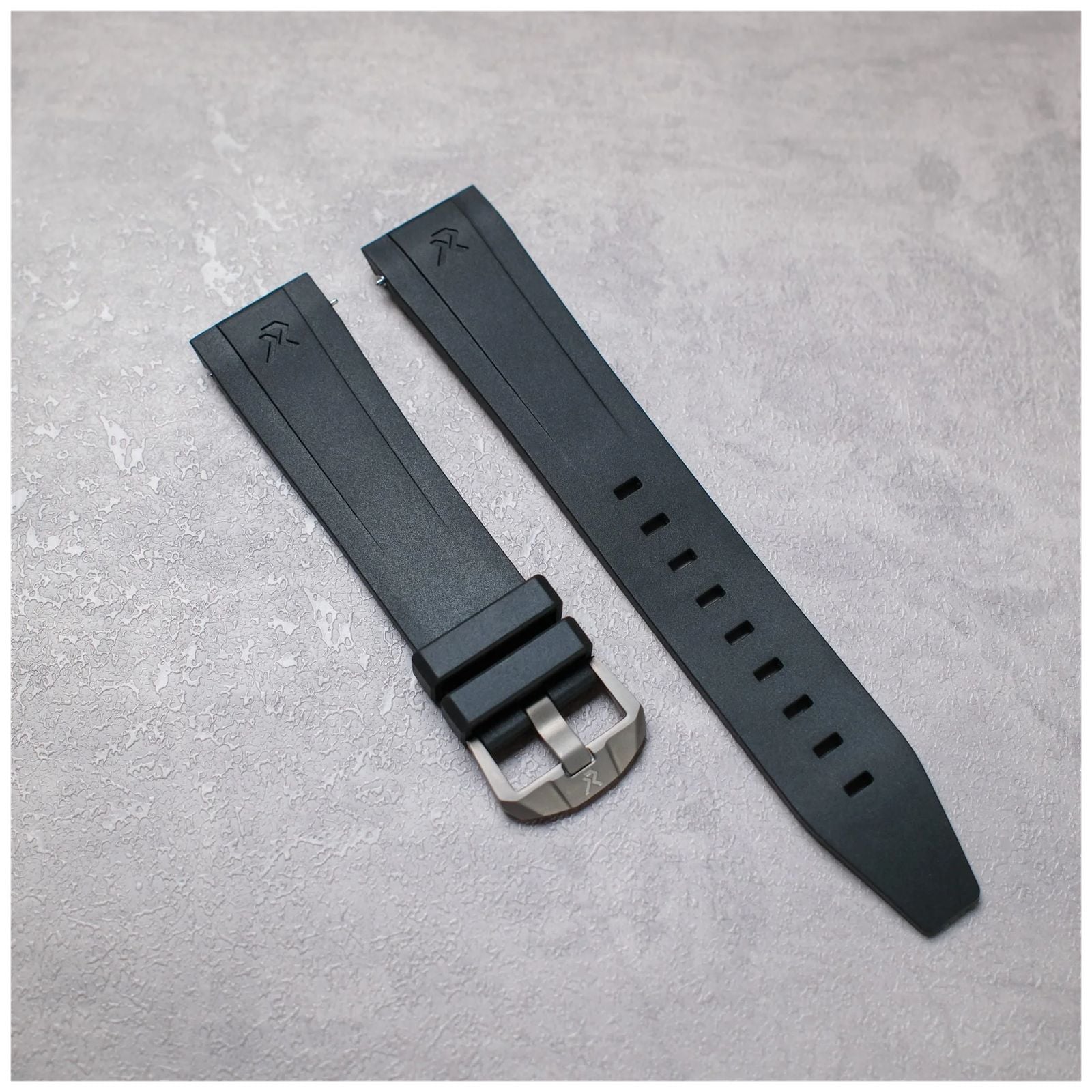 RZE HexaFlex 20 Carbon Black FKM Rubber Strap 20mm  Watch