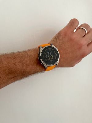 GARMIN FENIX 8　47mm オレンジ Amazon.com: Garmin Fenix 8 AMOLED Sapphire (47mm, Titanium/Spark