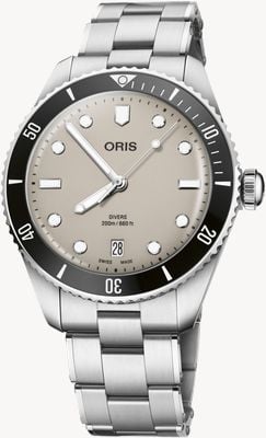 ORIS Divers Date Automatic (39mm) Beige Dial / Stainless Steel Bracelet + Black Tropic Strap 01 733 7795 4051-SET