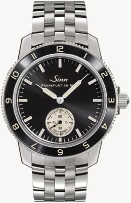Sinn 104 Classic 12 kleine Sekunden (41 mm) schwarzes galvanisiertes Zifferblatt / feines Gliederarmband aus Edelstahl 104.060 FINE LINK