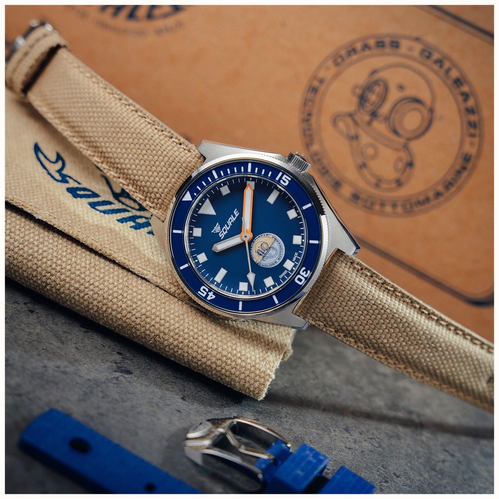 Squale x Galeazzi Artiglio Limited Edition (39.5mm) Pantone 295U Blue Dial / Microfiber Fabric Strap Watch VONDSSGZZBL.MI VONDSSGZBL.MI - alternate view 8