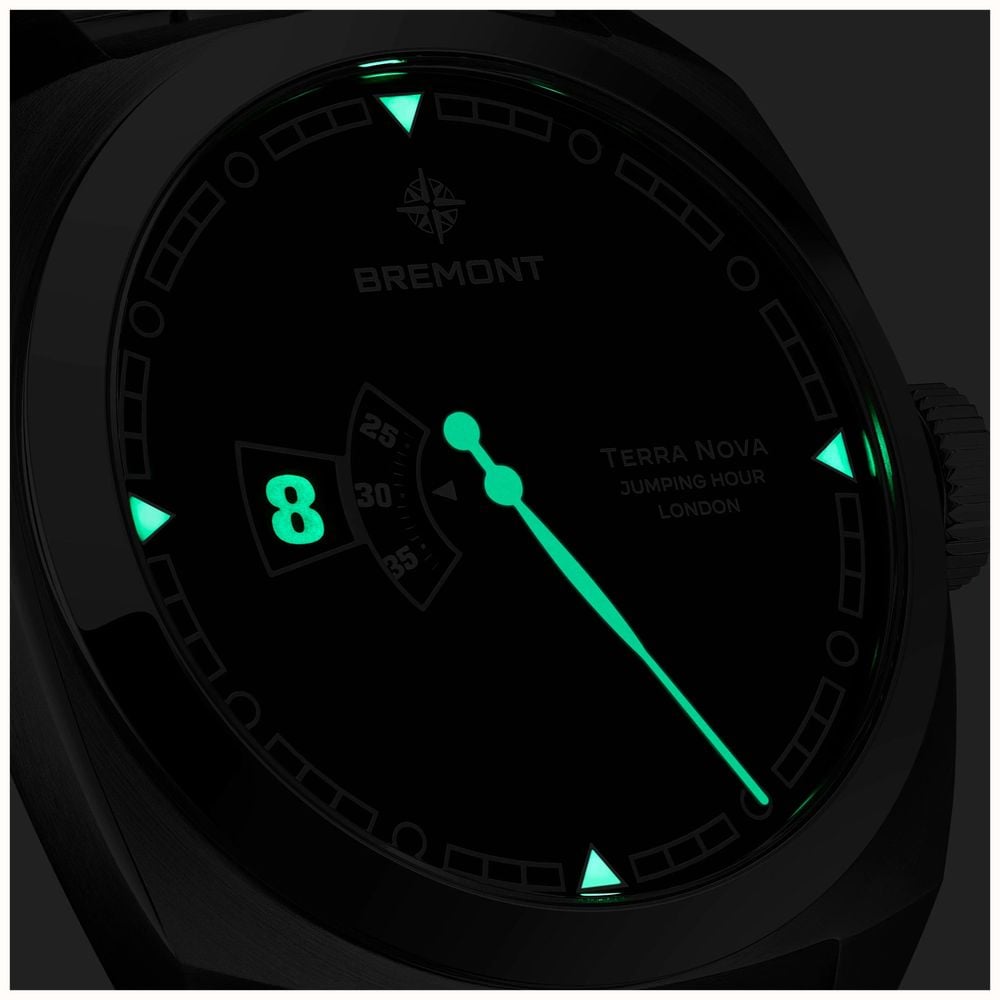Bremont Terra Nova Jumping Hour Automatic (40.5mm) Black Lacquered Dial / Stainless Steel Bracelet TN40-JH-SS-BK-B - vista alternativa 5