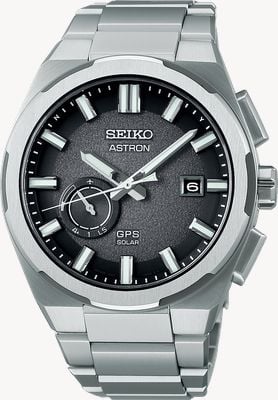 Seiko Astron 3x ‘月亮’（42 毫米）灰色表盘/钛金属表链 SSJ025J1