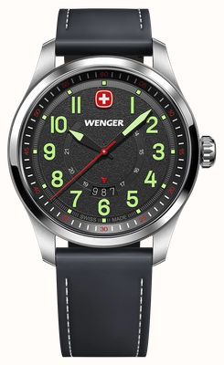 Wenger Reloj Terragraph de cuarzo (43 mm) con esfera negra texturizada y correa de piel negra. 01.0541.121