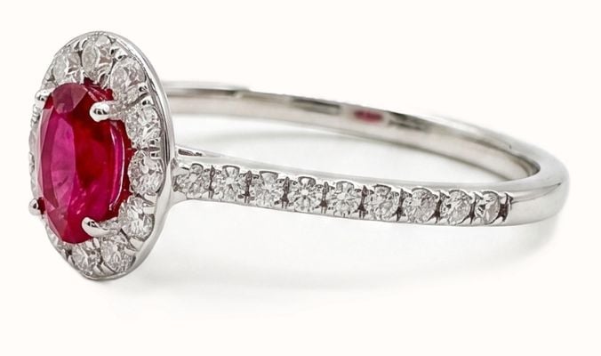 Plat Ruby Dia Oval Ring 0.22dia 0.32r 0.54ct Tl SL8436