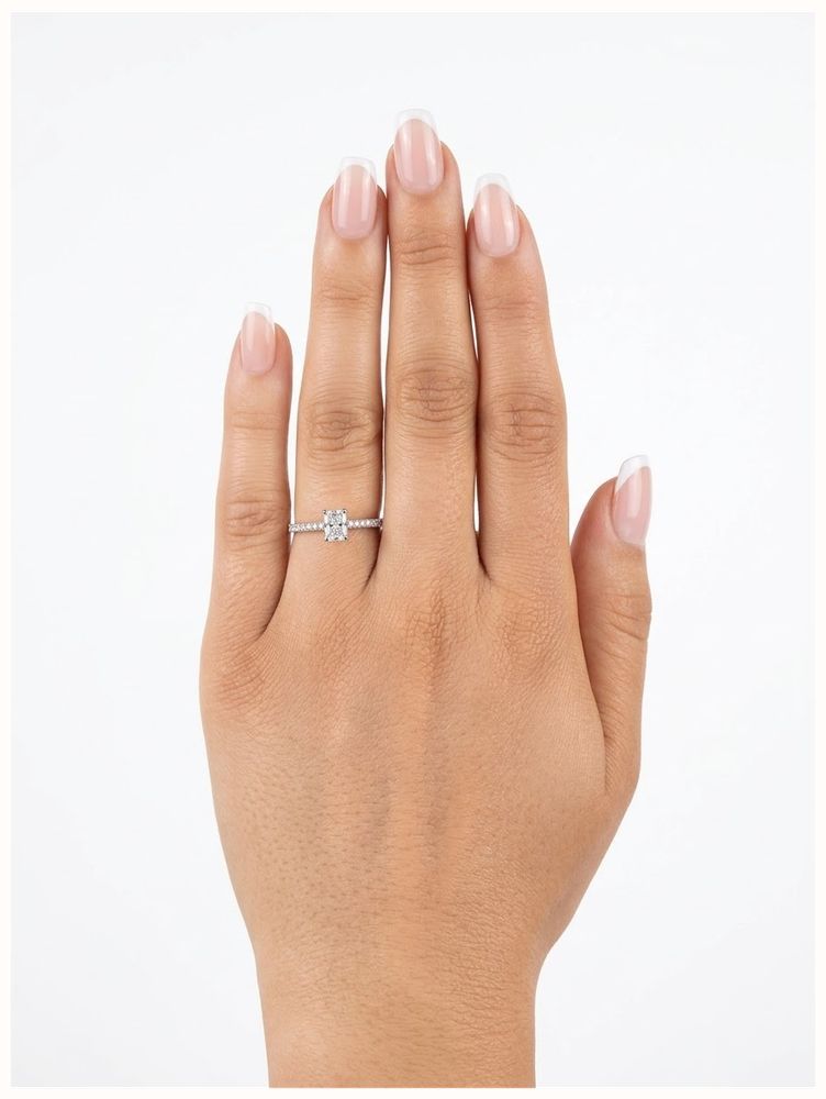 0.52ct Radiant Natural Diamond Platinum Solitaire Side Stone Ring J68153 - vista alternativa 4