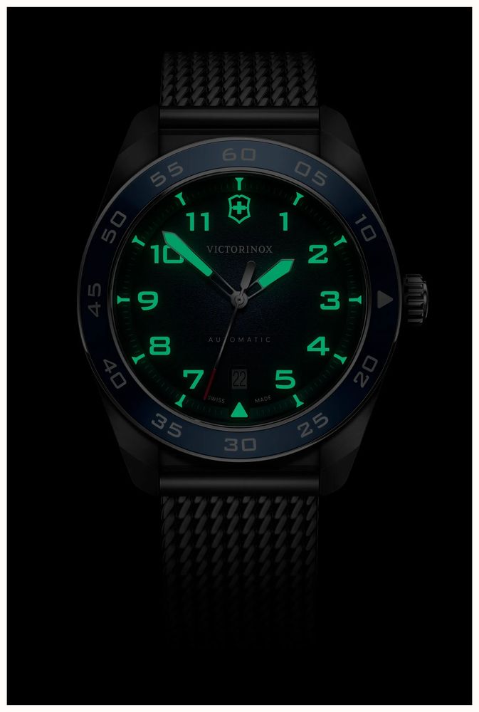 Victorinox 242045 - First Class Watches™ JPN