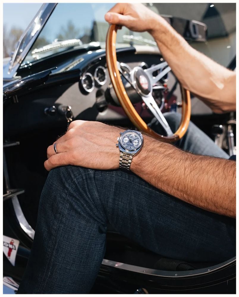 Bulova SHELBY Racer Chronograph Limited Edition (40.5mm) Silver Dial / Stainless Steel Bracelet 96K118 - alternatieve weergave 4