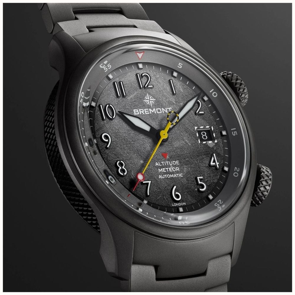 Bremont Altitude MB Meteor Stealth Grey Limited Edition (42mm) Meteorite Pattern Dial / Titanium Bracelet ALT42-MT-GRTI-GR-B - alternate view 4