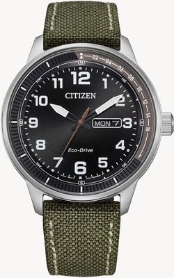 Citizen Herrenuhr Eco-Drive Urban (42 mm) mit schwarzem Zifferblatt und grünem Canvas-Armband BM8590-10E