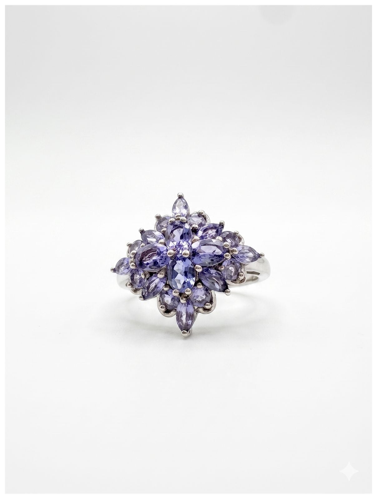Preowned Silver Purple Stone Cluster Ring J8211 Jewellery