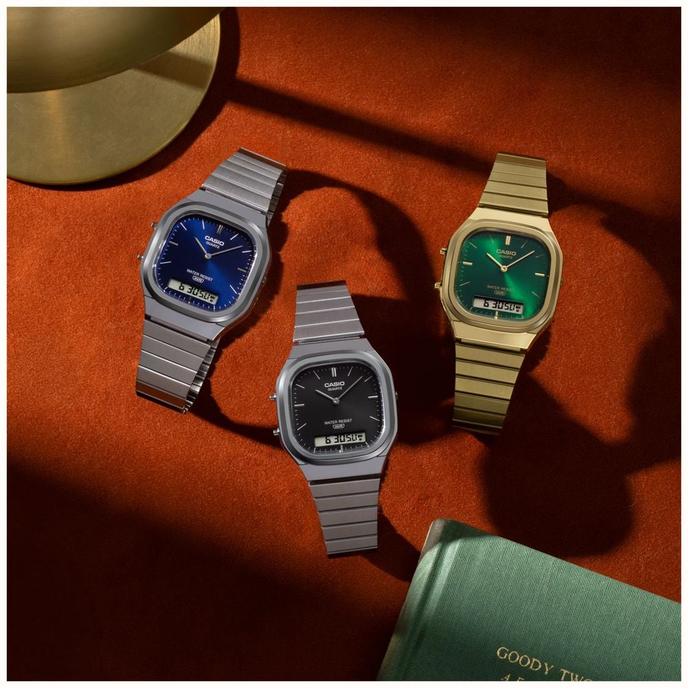 Casio Vintage Dual-Display (35.8mm) Grey Sunray Dial / Stainless Steel Bracelet AQ-240E-1AEF - alternate view 3
