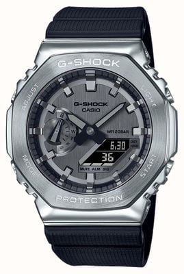 Casio Zegarek G-shock z kopertą ze stali nierdzewnej i paskiem z żywicy GM-2100-1AER