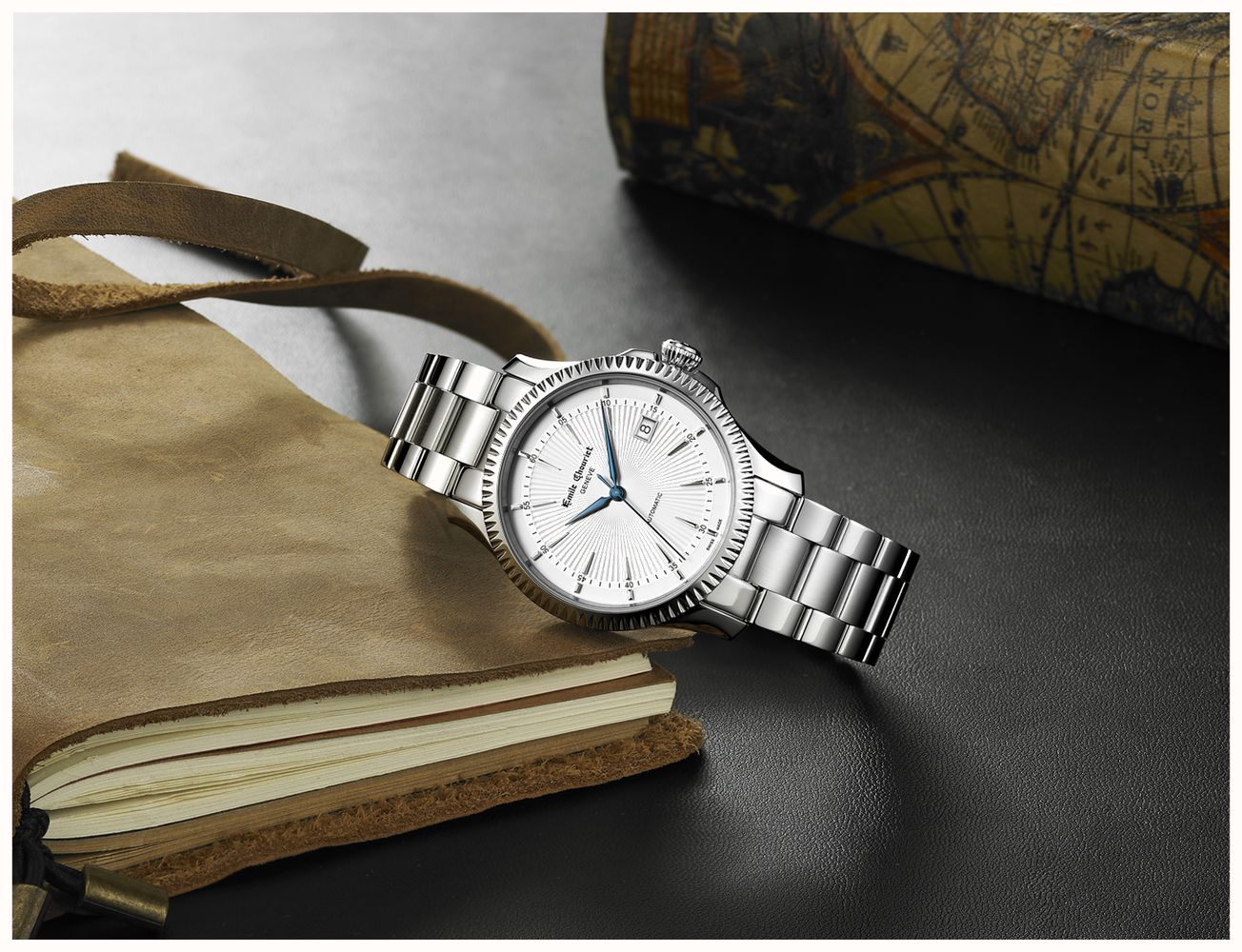 Emile Chouriet Ailes du Temps - Soleos Automatic (40mm) White Dial / Stainless Steel Bracelet 08.1155.G.6.6.28.6 - autre vue 5