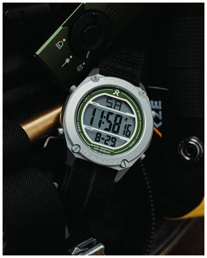 RZE UTD-8000 Multi-Function Project Forest Special Edition (42mm) Positive Display / Black Fabric Strap Watch UTD-8000-PF - alternatieve weergave 2