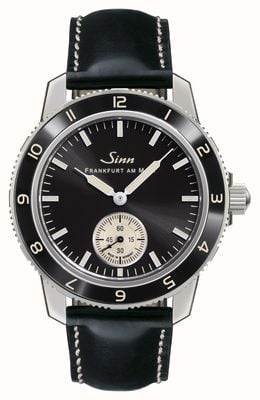 Sinn 104 классические часы с 12 малыми секундными стрелками (41 мм) с черным гальваническим циферблатом / черным кожаным ремешком 104.060 BLACK LEATHER