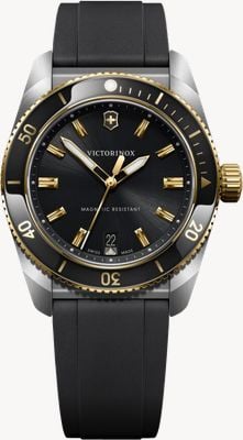 Victorinox Maverick石英表 (39毫米) 黑色表盘 / 黑色橡胶表带 242099